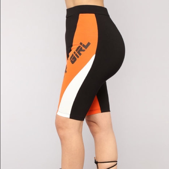 Fashion nova two piece orange and black set - Picture 5 of 6